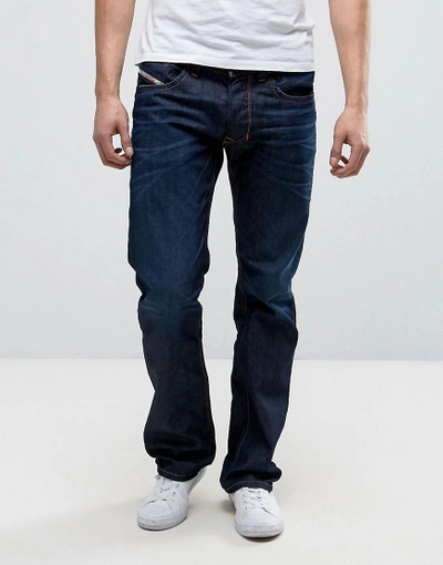 DIESEL LARKEE STRAIGHT FIT JEANS IN 0806W DARK WASH-BLUES