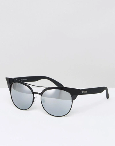QUAY ZIG SUNGLASSES WITH BAR DETAIL - BLACK