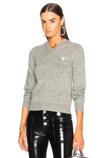 COMME DES GARÇONS PLAY WHITE HEART PULLOVER