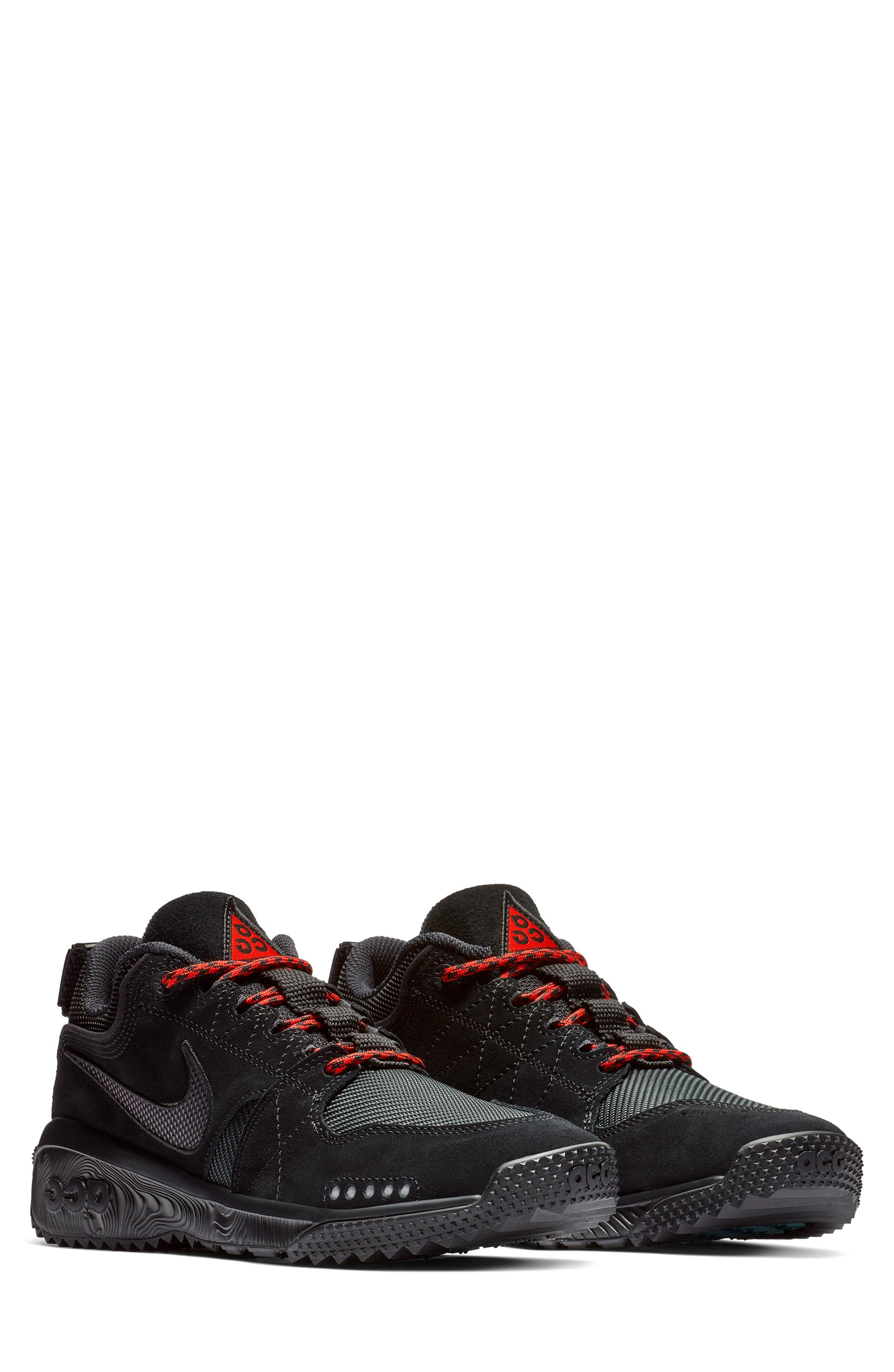 nike acg dog mountain fit
