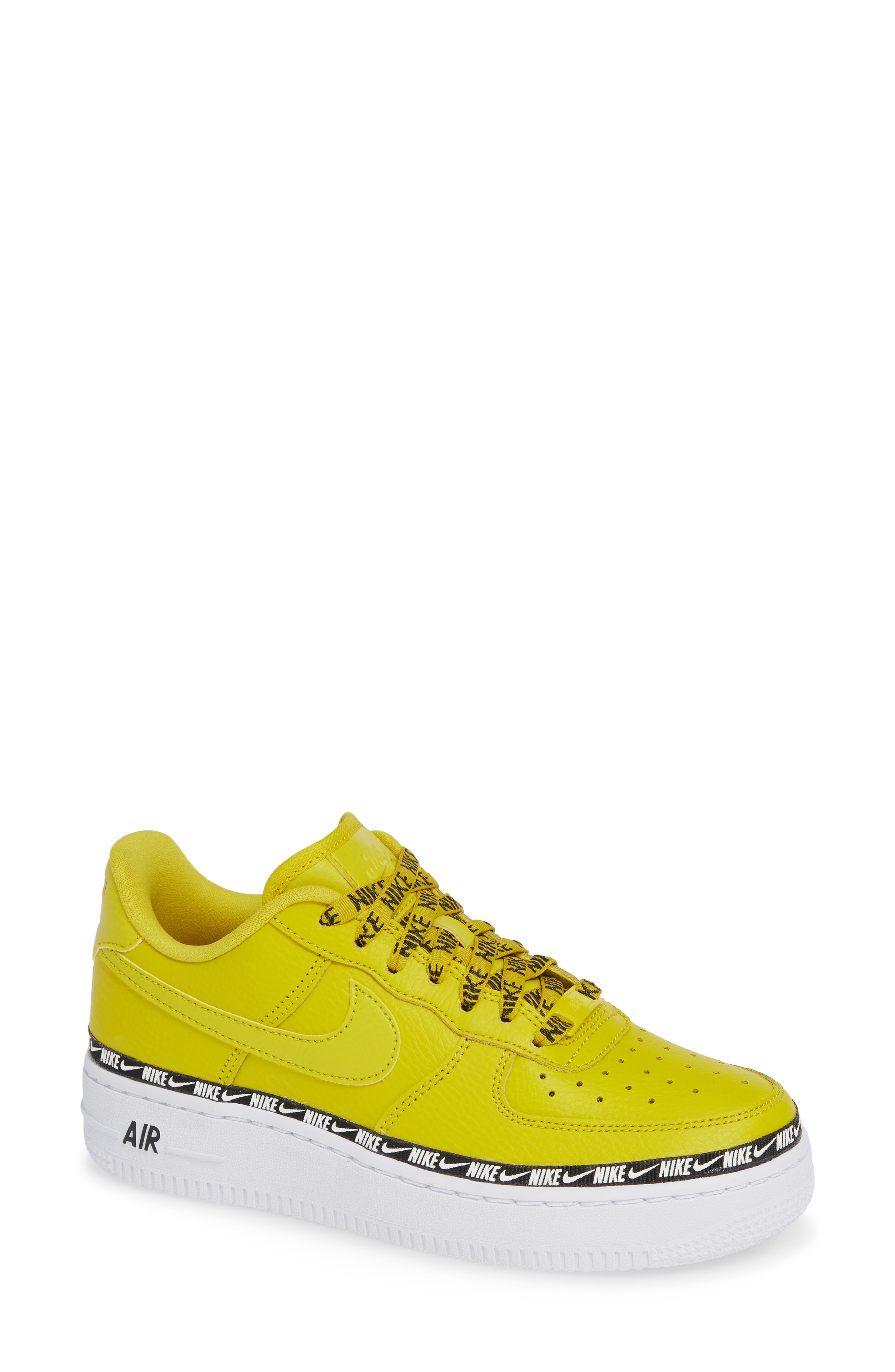 schwarz air force 1 07 se premium sneaker