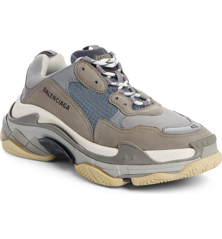 triple s retro sneaker balenciaga