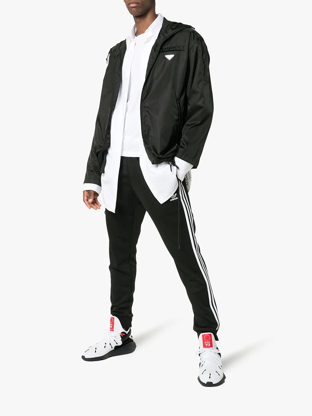 kusari sneakers