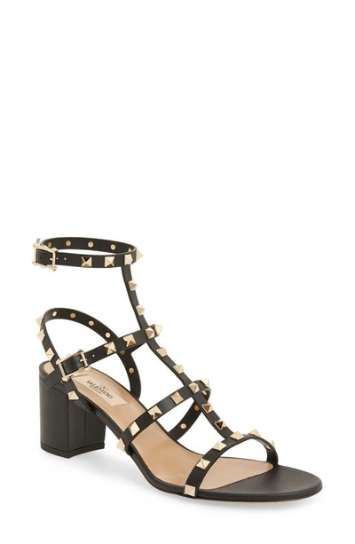 VALENTINO GARAVANI VALENTINO GARAVANI ROCKSTUD BLOCK HEEL SANDAL