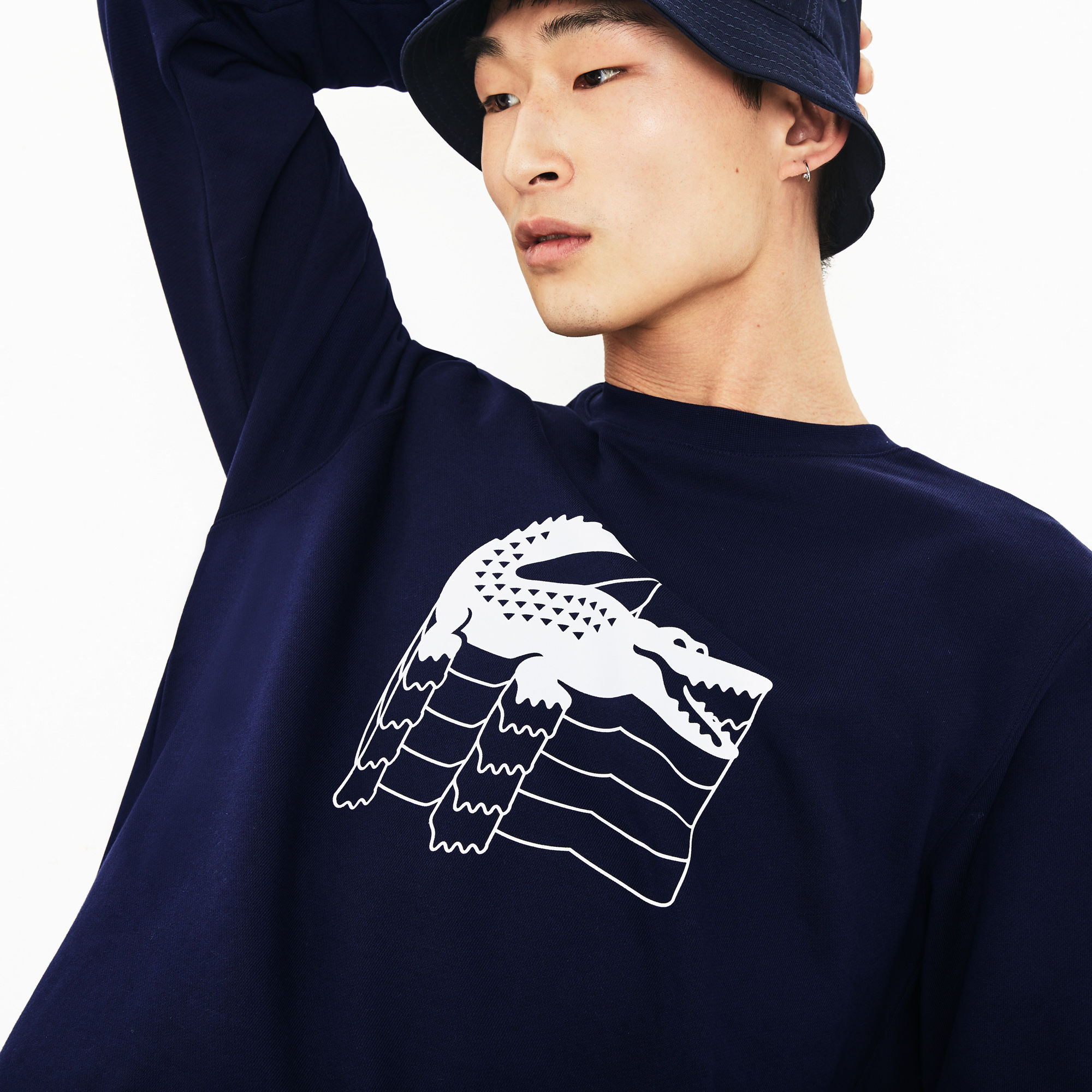 lacoste navy blue sweatshirt