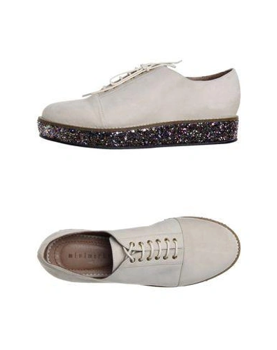 MINIMARKET Laced shoes