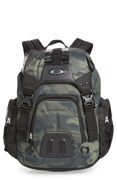 Shop Oakley Gearbox Lx Backpack - Green In Core Camo