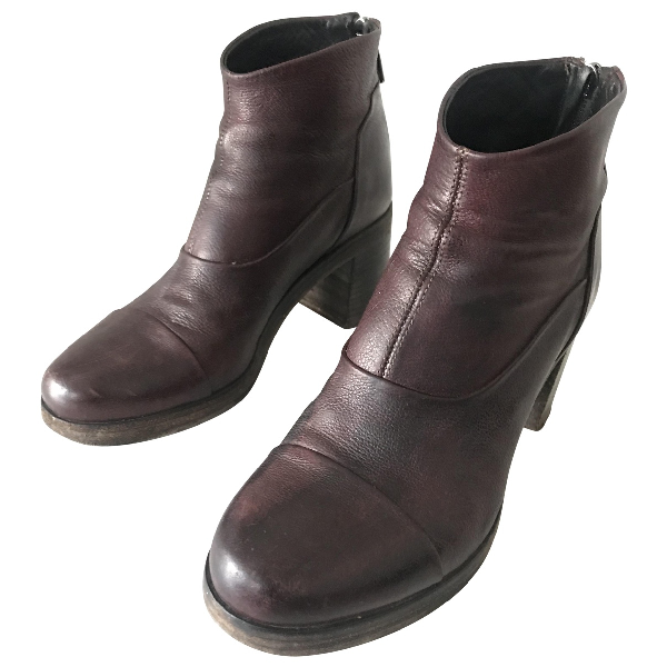 burgundy leather ankle boots