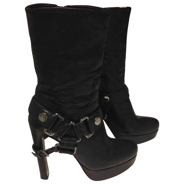 miu miu black boots