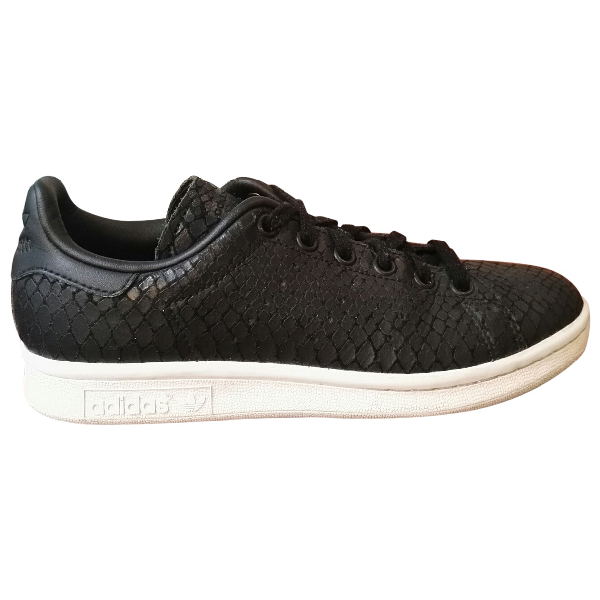 stan smith black leather trainers