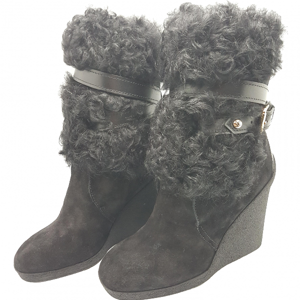 louis vuitton boots with fur