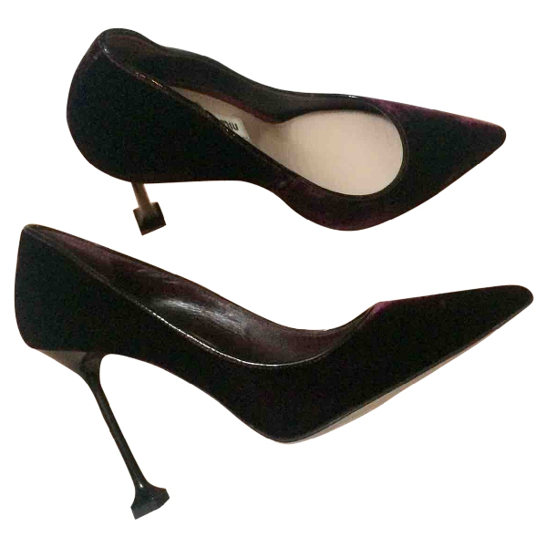 burgundy velvet heels