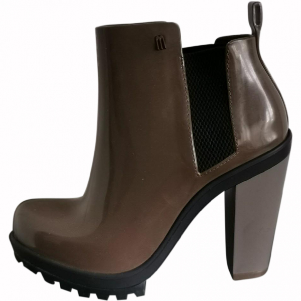 melissa ankle boots