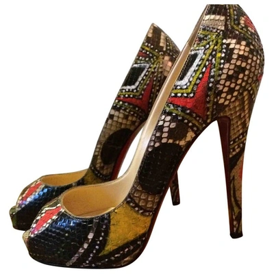 CHRISTIAN LOUBOUTIN VERY PRIVÉ PUMPS IN  BUNT PYTHON
