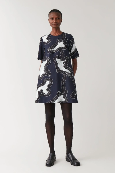 Cos Printed T-shirt Dress In Blue