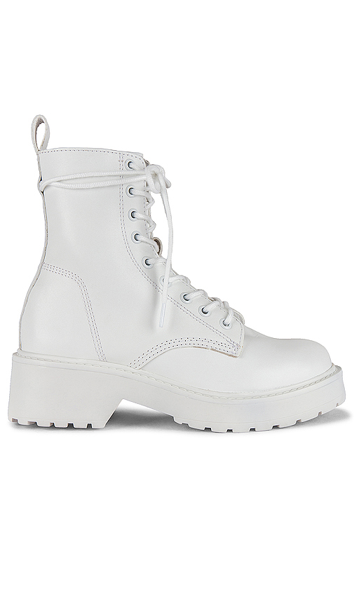 steve madden white boots