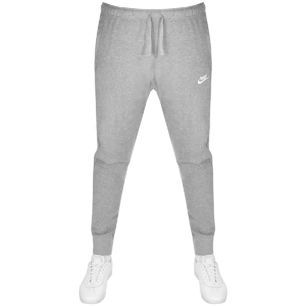 nike standard fit tapered leg