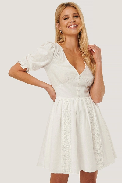 NICOLE MAZZOCATO X NA-KD Waist Detail Anglaise Mini Dress White