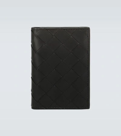 BOTTEGA VENETA FOLDED LEATHER CARDHOLDER