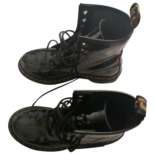 dr martens 1460 white patent