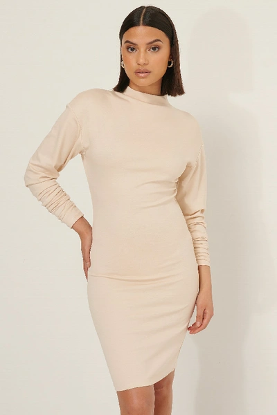 SELMA OMARI X NA-KD LONG SLEEVE JERSEY DRESS - BEIGE