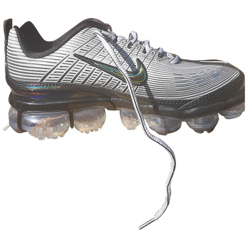 new vapormax trainers