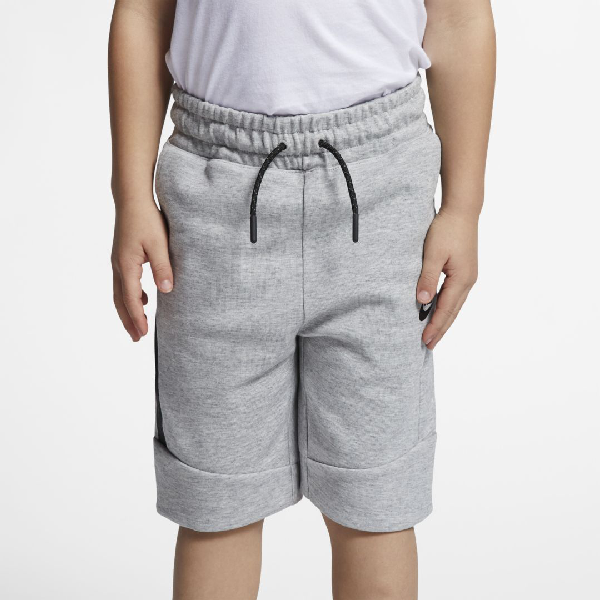kids nike shorts clearance
