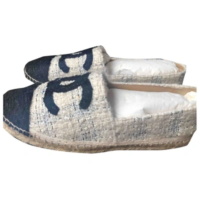 CHANEL WHITE LEATHER ESPADRILLES