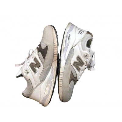NEW BALANCE GREY SUEDE TRAINERS