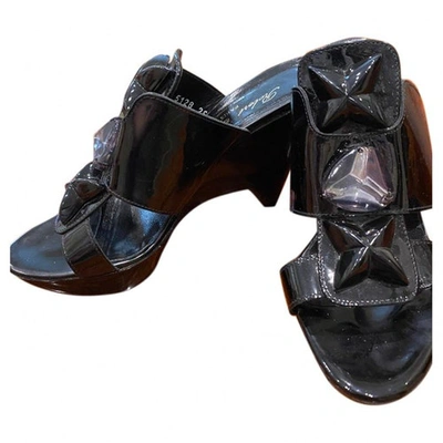 ROBERT CLERGERIE PATENT LEATHER MULES