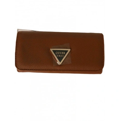 GUESS BROWN LEATHER WALLET