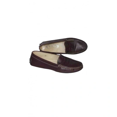 TOD'S GOMMINO BURGUNDY LEATHER FLATS