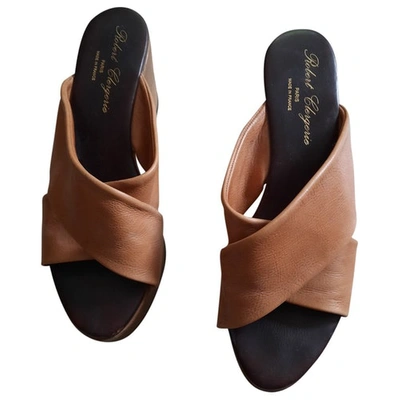 ROBERT CLERGERIE CAMEL LEATHER MULES & CLOGS