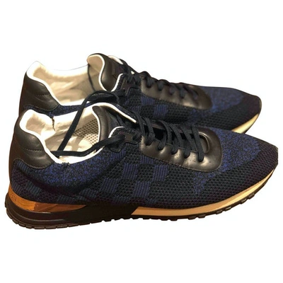 Run Away cloth trainers