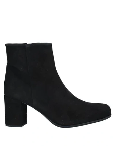 UNISA Ankle boot