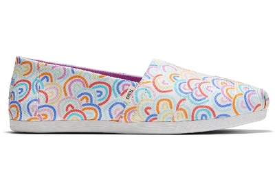TOMS RAINBOW FIELDS PRINT CLOUDBOUND WOMEN'S CLASSICS SLIP-ON SHOES