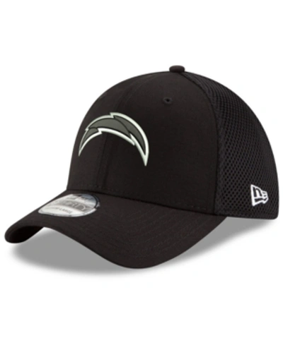 NEW ERA LOS ANGELES CHARGERS BLACK/WHITE NEO MB 39THIRTY CAP