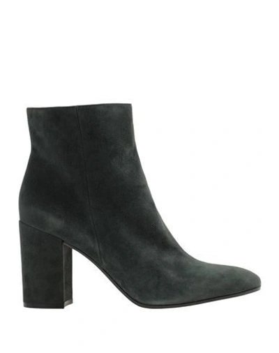 GIANVITO ROSSI ANKLE BOOTS