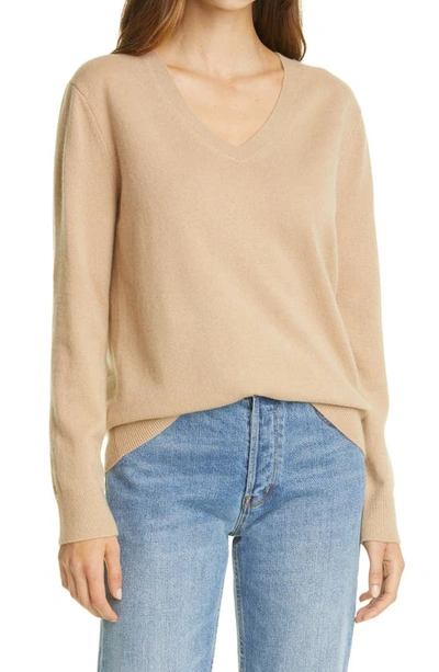 VINCE VINCE WEEKEND V-NECK CASHMERE SWEATER