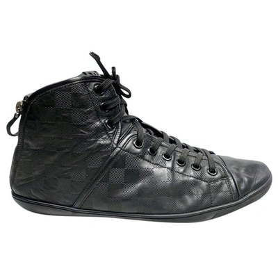 LOUIS VUITTON BLACK LEATHER TRAINERS