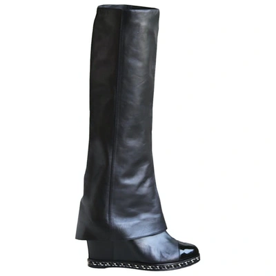 CHANEL BLACK LEATHER BOOTS