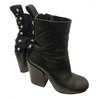 MCQ BY ALEXANDER MCQUEEN LEATHER BOOTS