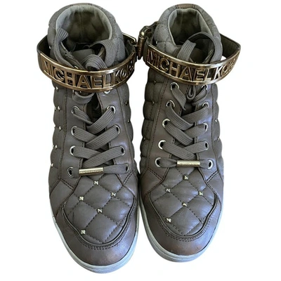 MICHAEL KORS LEATHER TRAINERS