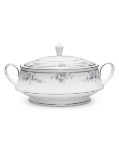 NORITAKE SWEET LEILANI COVERED VEGETABLE BOWL 48 OZ.