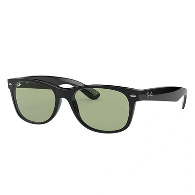 RAY BAN NEW WAYFARER CLASSIC SUNGLASSES SHINY BLACK FRAME GREEN LENSES 55-18