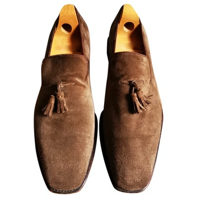 FERRAGAMO GANCINI CAMEL SUEDE FLATS