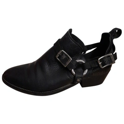 REPLAY BLACK LEATHER ANKLE BOOTS