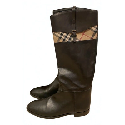 BURBERRY BLACK LEATHER BOOTS