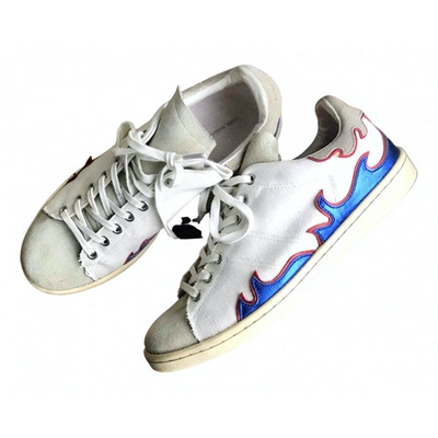 ISABEL MARANT WHITE LEATHER TRAINERS