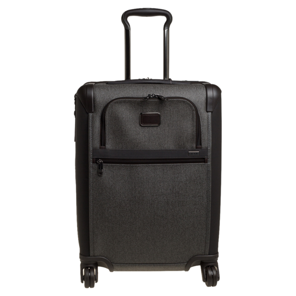 it luggage small expandable 4 wheel suitcase